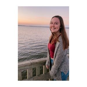 Meet your Posher, Maddie